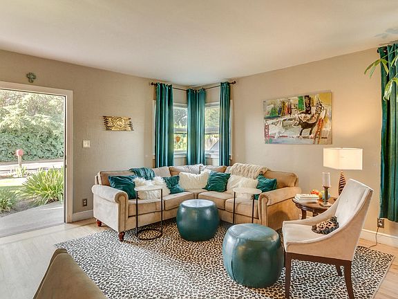 Living Room Toward Front