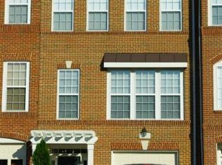 21940 Edgemere Ter, Ashburn, VA 20148