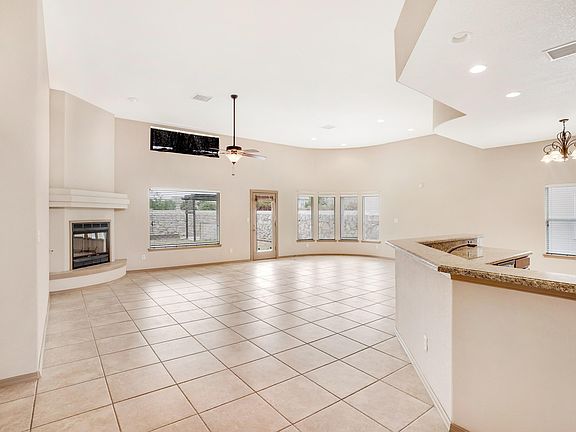 5th image of 3825 Tierra Chisum Dr