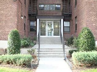 21101 75th Ave APT 1N, Bayside, NY