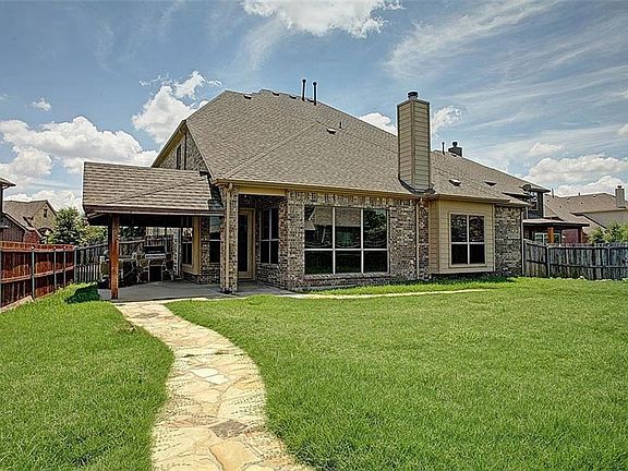 2nd image of 4639 Saginaw Ct
