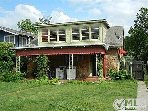 5th image of 1206 Park St