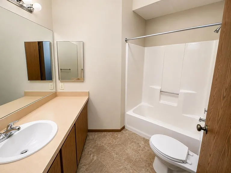 7457 E Huntington Dr #3 — Photo 8
