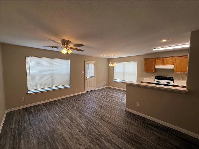 203 Marvin Cv — Photo 9