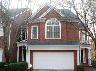 6 Carrington Way, Sandy Springs, GA 30328