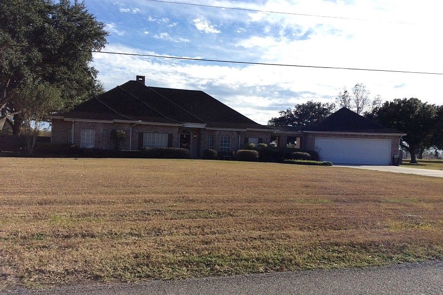 1st image of 1018 Spanish Moss Ln