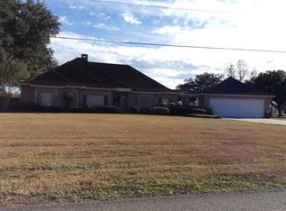 1018 Spanish Moss Ln, Breaux Bridge, LA 70517