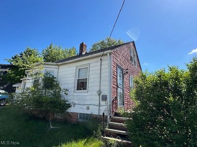 13601 Beachwood Ave, Cleveland, OH, 44105
