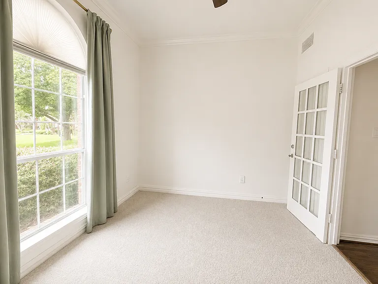 5001 Albany Dr — Photo 18