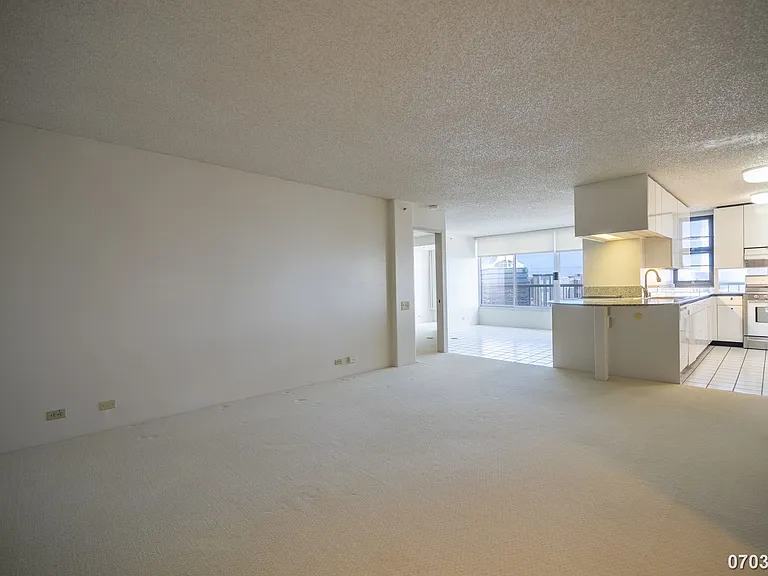 1212 Nuuanu Ave #3903 — Photo 3