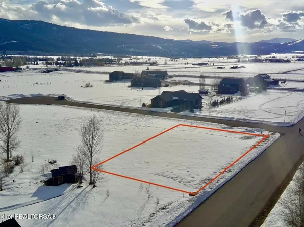 9267 Shelby St, Victor, ID 83455