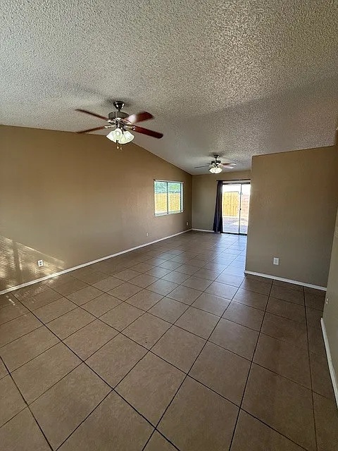 Building Photo - 6060 S Moorheart Pl