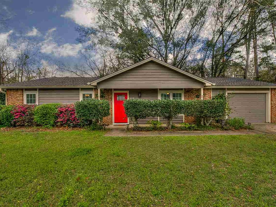 2nd image of 2113 Eastgate Way