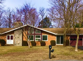 52 Martin Dr, Poughkeepsie, NY 12603