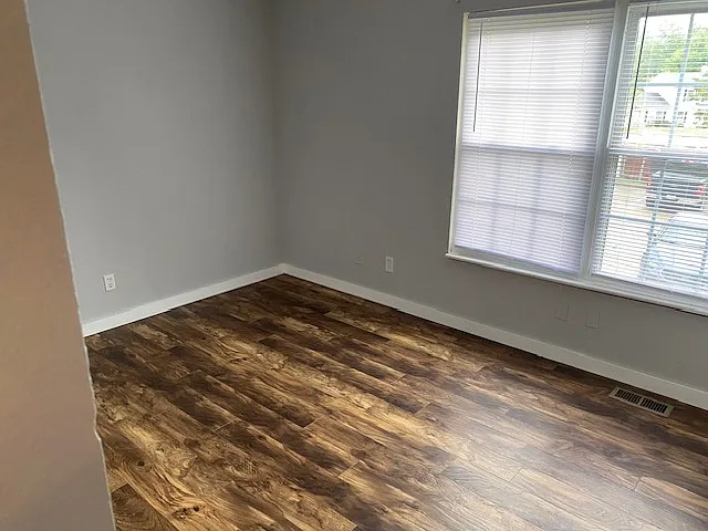 612-C4 E Campus Dr — Photo 3