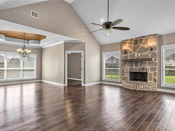 3rd image of 4201 Egremont Ct