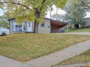 2222 Hoefer Ave, Rapid City, SD 57701