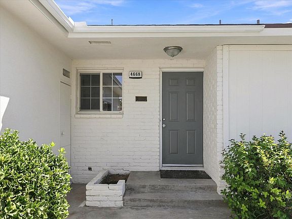 3rd image of 4668 N Bond Ave