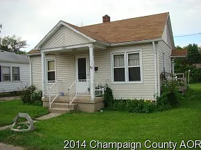 1004 W Maple St photo 1