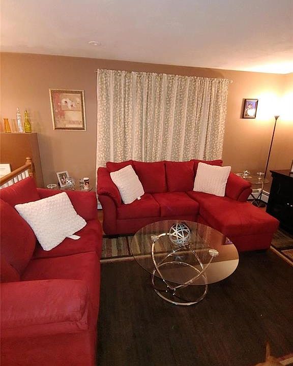 2nd image of 47 Alfred Ave
