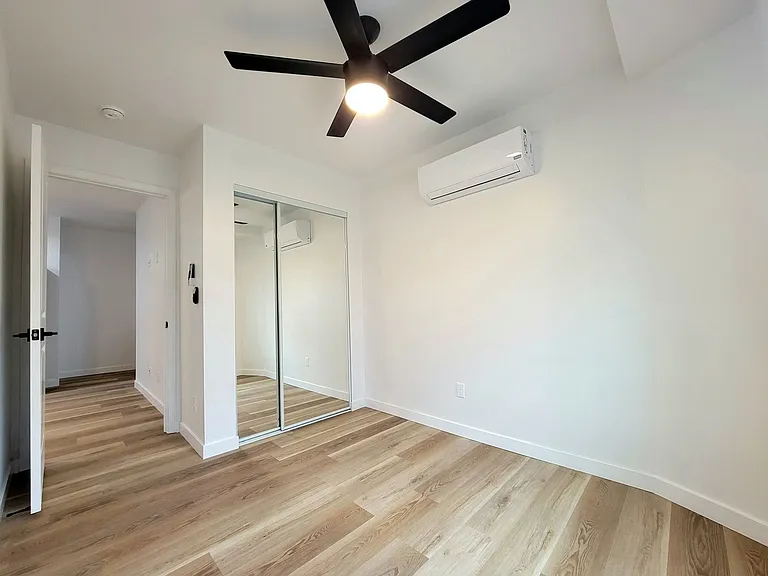 6249-6253 Mary Lane Drive — Photo 27