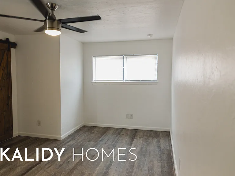 3804 Summer Cloud Dr — Photo 25