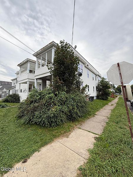 2nd image of 108 Southern Boulevard