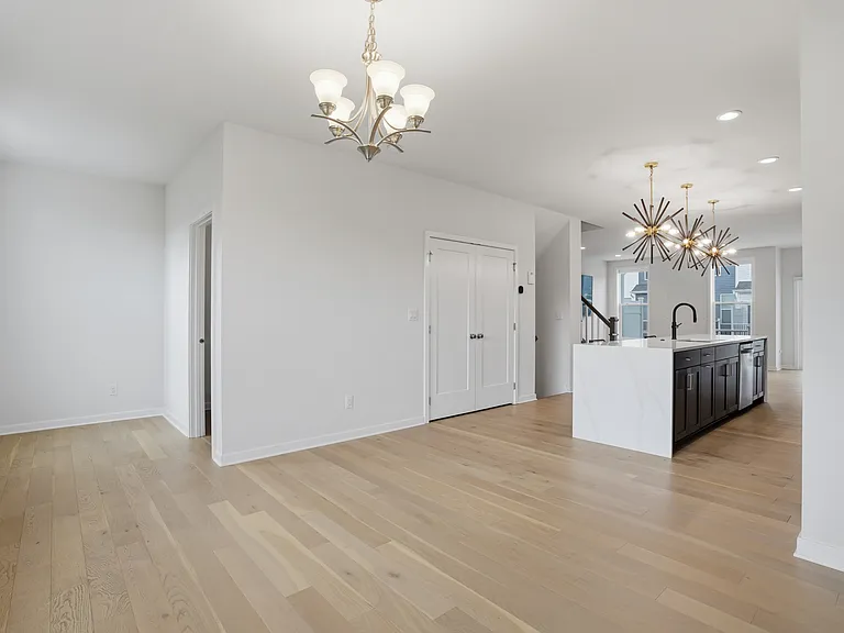2893 Rayfield Ave — Photo 15