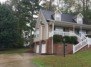 5470 Springhouse Farm Rd, Winston Salem, NC 27107