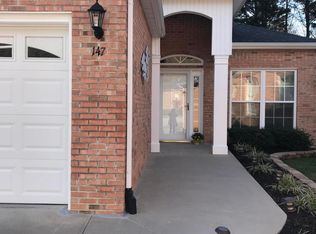 147 Apple Lake Dr, Bluff City, TN 37618