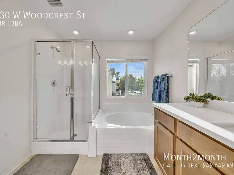 630 W Woodcrest St — Photo 34