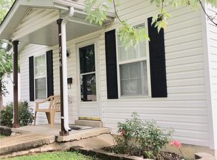 726 Vine St, Festus, MO 63028