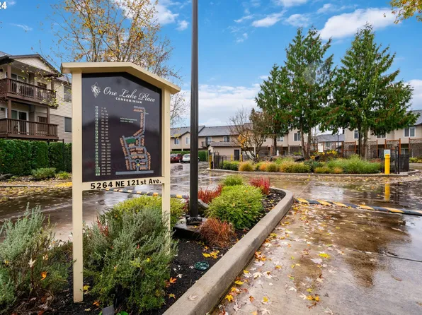 5264 NE 121st Ave APT 278, Vancouver, WA 98682
