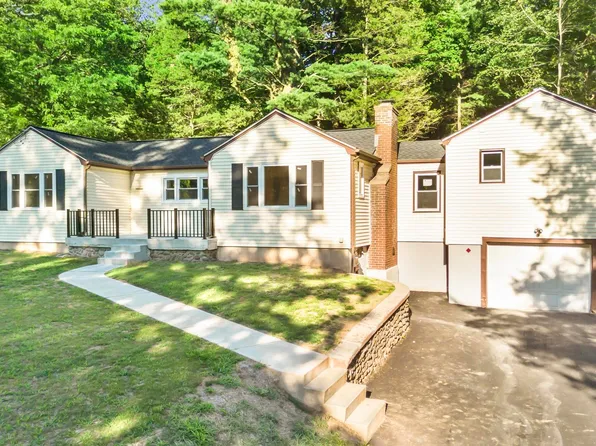 58 Finch Avenue, Meriden, CT 06451