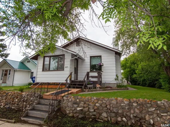 407 2nd Street E, Wilkie, SK S0K 4W0