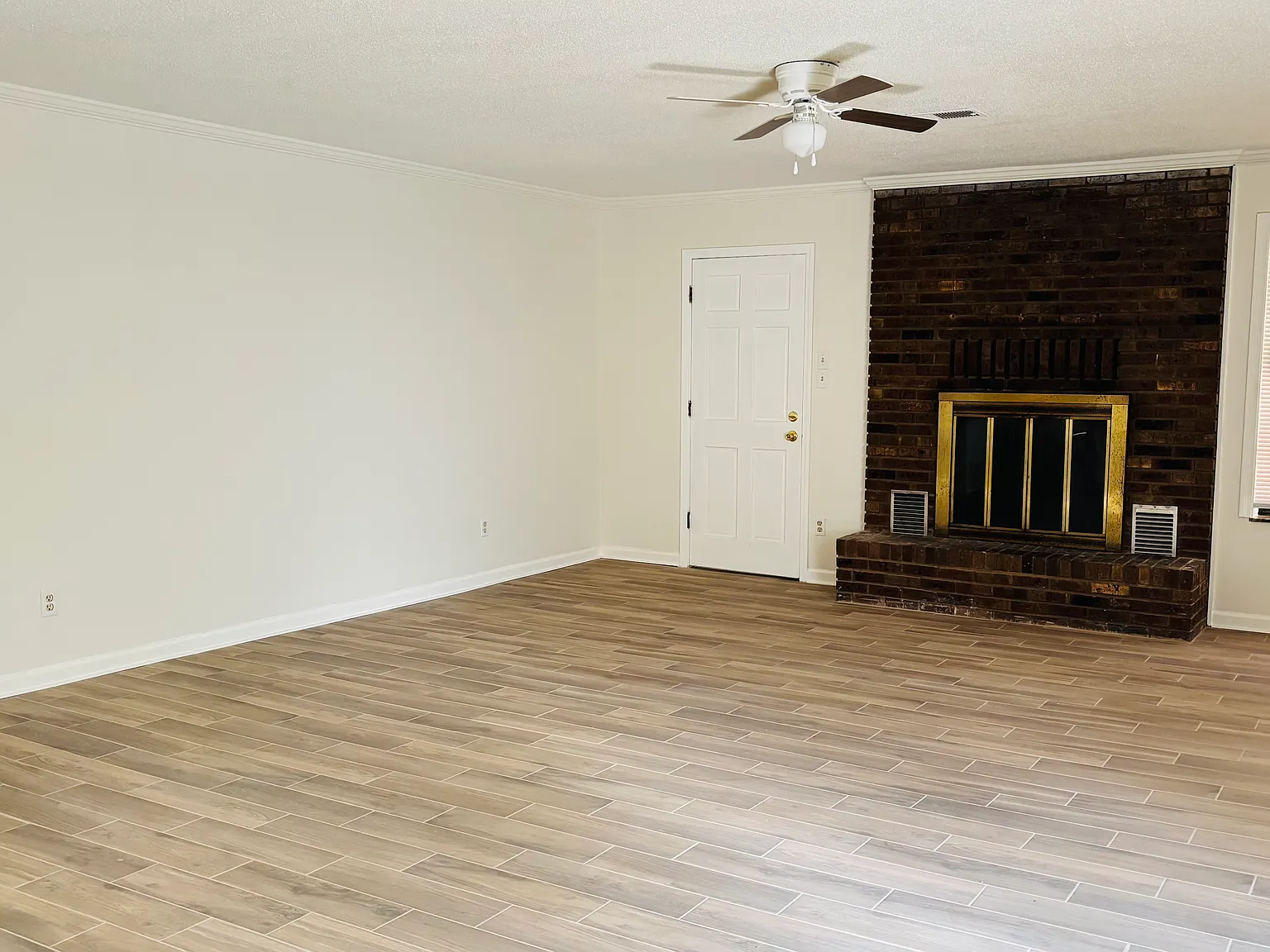 2 bed, 1718 sqft, $1,395 — Photo 3