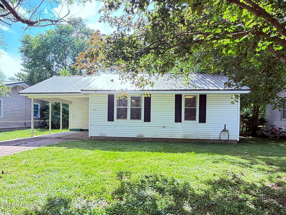 1st image of 718 Gibson Avenue