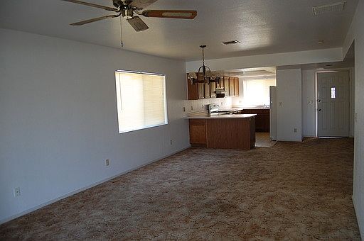 3rd image of 351 Cottonwood Dr Unit B