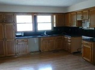 3012 SW Eugene Ct, Blue Springs, MO 64015