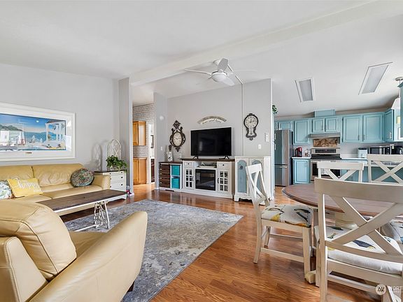 Open, beautiful living, dining, kitchen...>