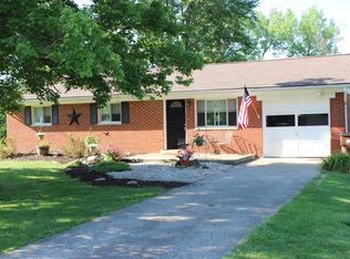 7229 Elkwood Dr, West Chester, OH 45069