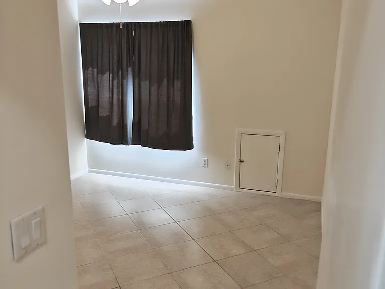 2nd floor bedroom