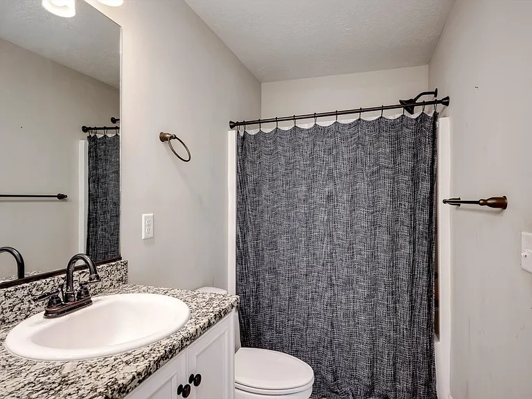5504 Meghan Ln — Photo 21