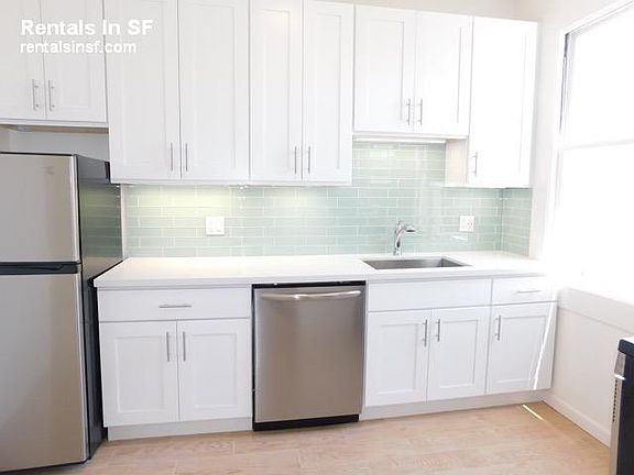 3rd image of 2245 Larkin St APT 15