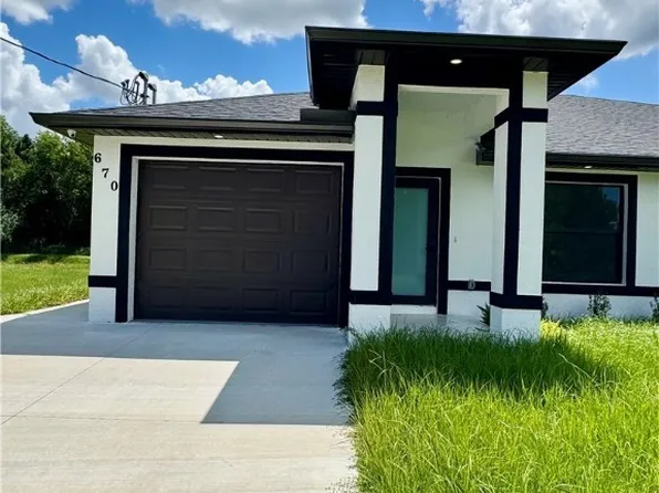 670 Chemstrand St E, Lehigh Acres, FL 33974