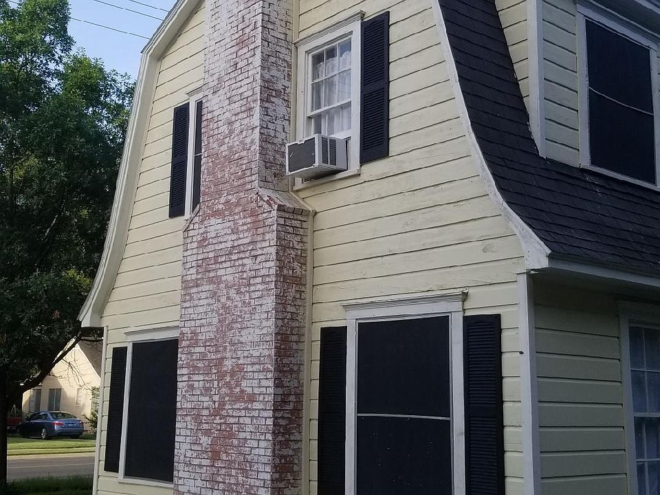 1st image of 1427 E California St
