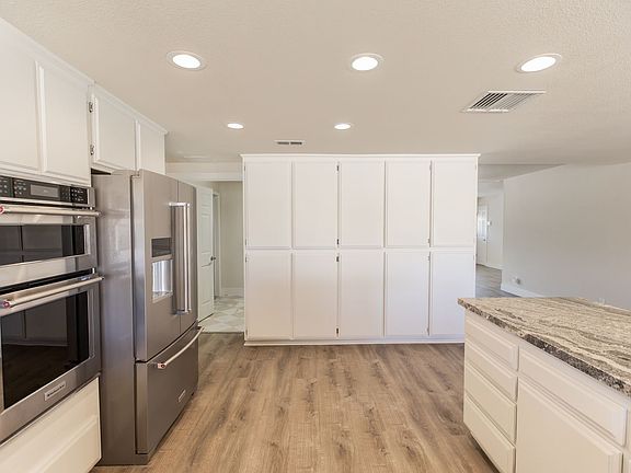 5th image of 9039 Hermosa Ave