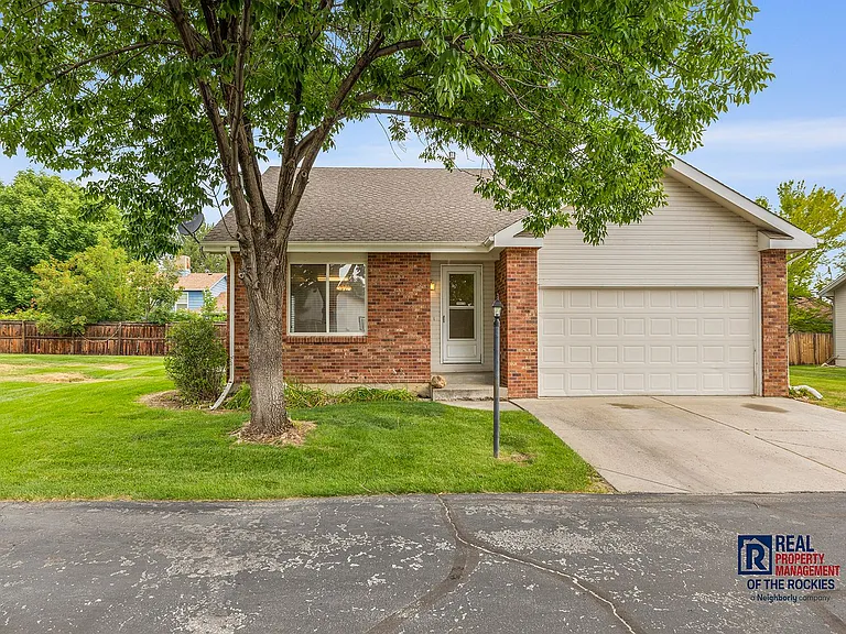 437 Radiant Dr — Photo 1
