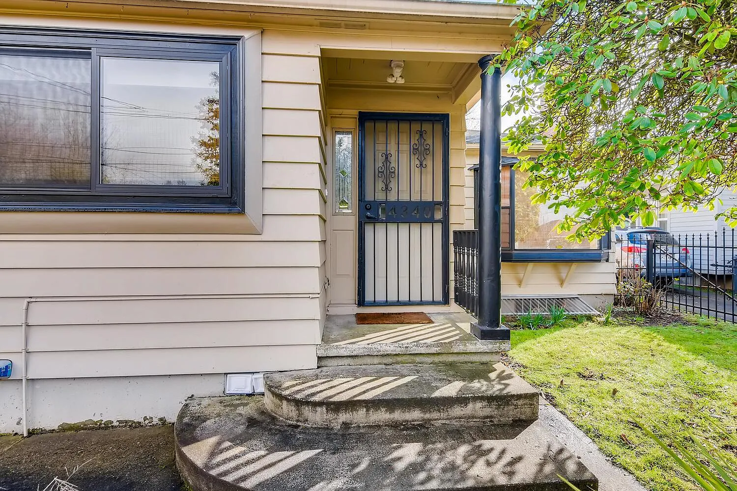 2 bed, 2.0 bath, 1929 sqft, $2,999 — Photo 3