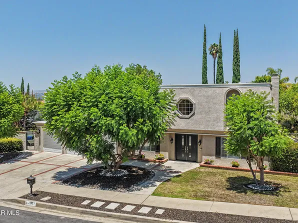 22777 Brenford St, Woodland Hills, CA 91364
